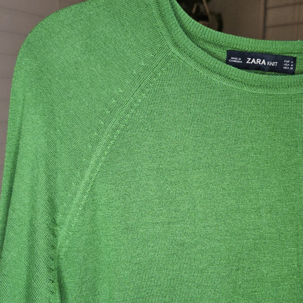 ZARA Green Lightweight Raglan Knit Sweater High-Low Hem - Picture 3 of 4